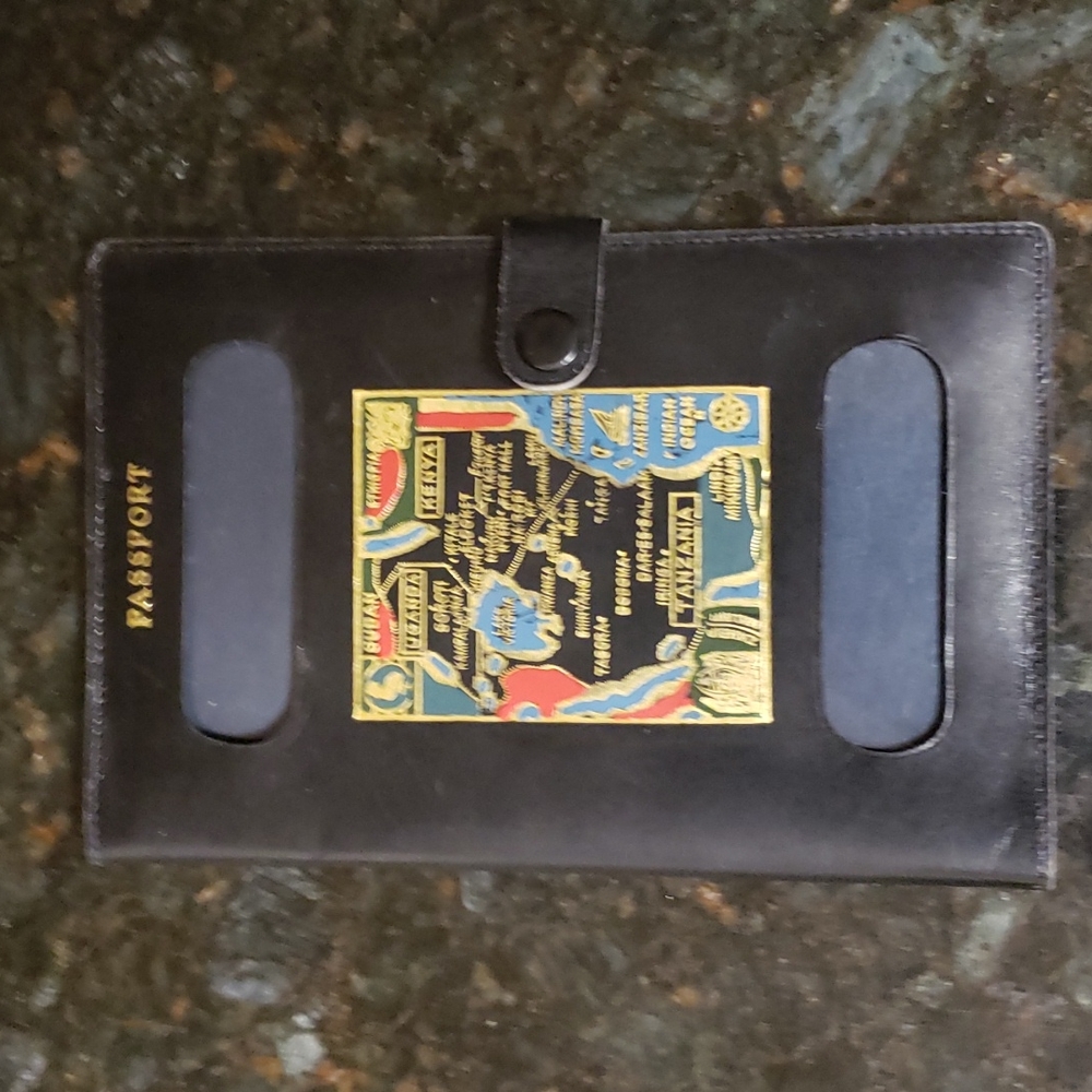 Vintage Passport Holder. - Picture 10 of 10